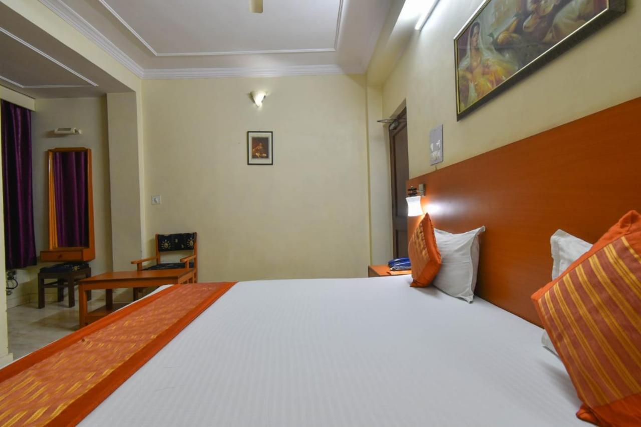 Hotel Jaisingh Palace Τζαϊπούρ Εξωτερικό φωτογραφία