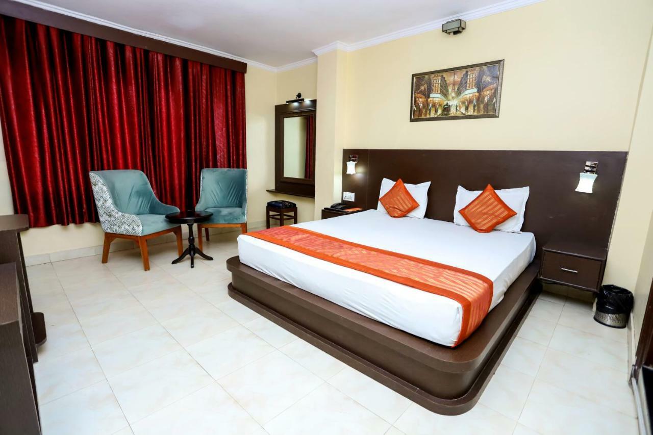 Hotel Jaisingh Palace Τζαϊπούρ Εξωτερικό φωτογραφία