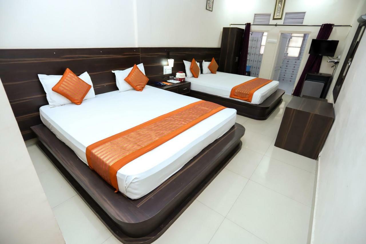 Hotel Jaisingh Palace Τζαϊπούρ Εξωτερικό φωτογραφία