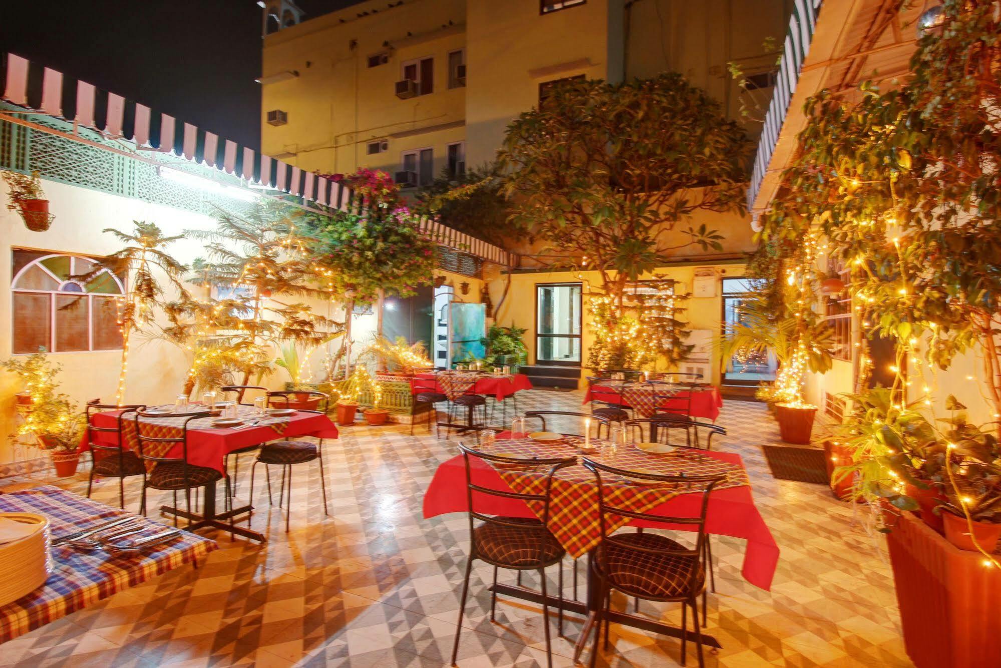 Hotel Jaisingh Palace Τζαϊπούρ Εξωτερικό φωτογραφία