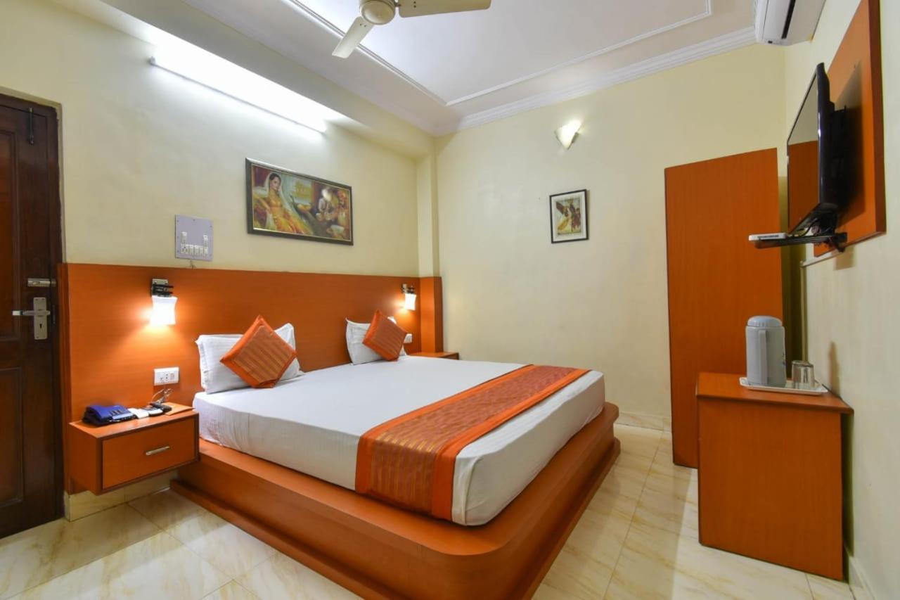 Hotel Jaisingh Palace Τζαϊπούρ Εξωτερικό φωτογραφία